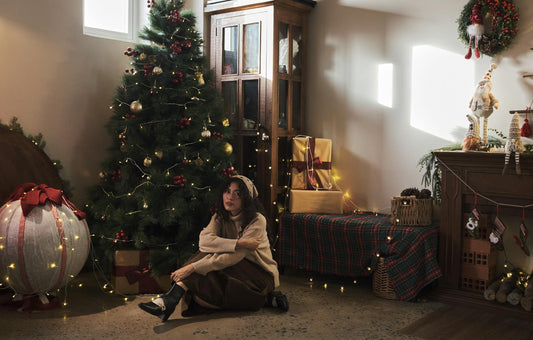 Shake Up Their Stocking: Why METTLE Canned Cocktails Are the Ultimate Holiday Surprise